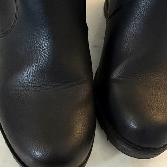 Universal Thread Black Wedge Boots - Picture 4 of 6